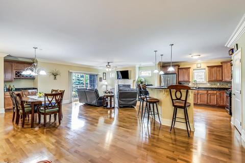 403 W Pierce Rd #101, Itasca, IL 60143 photo 5