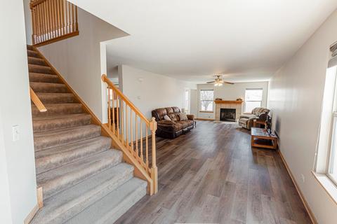 2014 Primrose Dr, Plainfield, IL 60586 photo 3