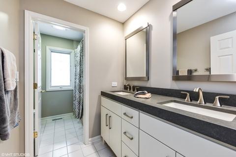 2655 Maple Ave, Northbrook, IL 60062 photo 19