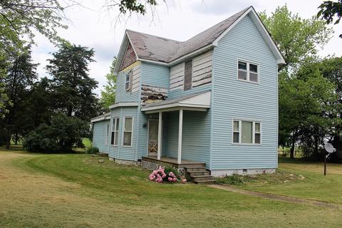 20035 Rainbow Rd, Weldon, IL 61882 photo 1