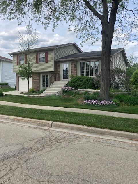 4510 Harbor Cir, Hoffman Estates, IL 60192 photo 1