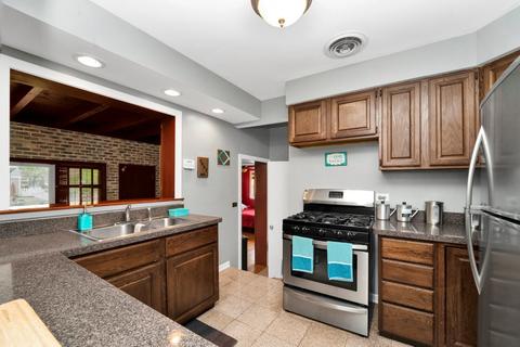 2332 S 21st Ave, Broadview, IL 60155 photo 5