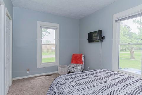 202 S Walnut St, Arrowsmith, IL 61722 photo 23