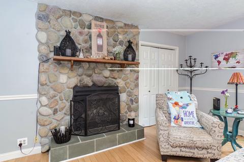 202 S Walnut St, Arrowsmith, IL 61722 photo 14