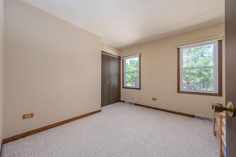 1995 Murcer Ln, Elgin, IL 60123 photo 13