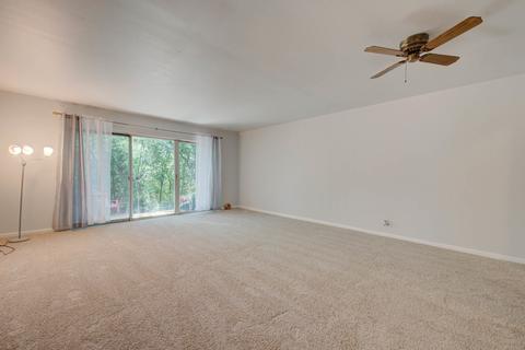 5101 Carriageway Dr #B101, Rolling Meadows, IL 60008 photo 2