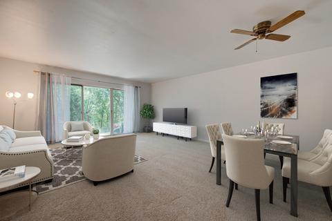 5101 Carriageway Dr #B101, Rolling Meadows, IL 60008 photo 3