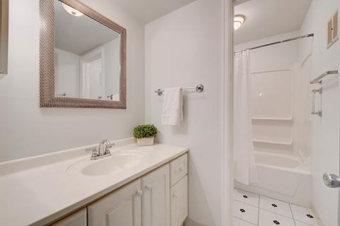 5101 Carriageway Dr #B101, Rolling Meadows, IL 60008 photo 12
