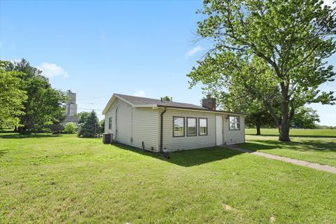 104 N Williams St, Fithian, IL 61844 photo 14