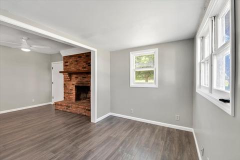 104 N Williams St, Fithian, IL 61844 photo 4