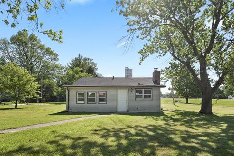 104 N Williams St, Fithian, IL 61844 photo 2