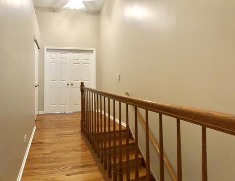 760 Ripple Brook Ct, Elgin, IL 60120 photo 9