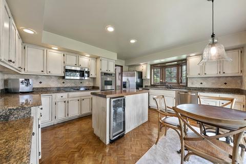 1264 Brighton Dr, Wheaton, IL 60189 photo 7