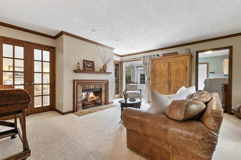 1264 Brighton Dr, Wheaton, IL 60189 photo 11