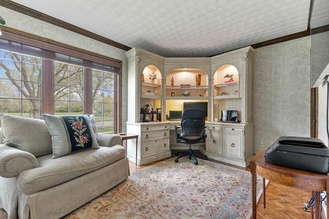 1264 Brighton Dr, Wheaton, IL 60189 photo 18