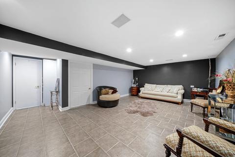 321 Desplaines Ave, Riverside, IL 60546 photo 24