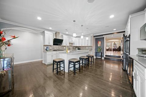 321 Desplaines Ave, Riverside, IL 60546 photo 32