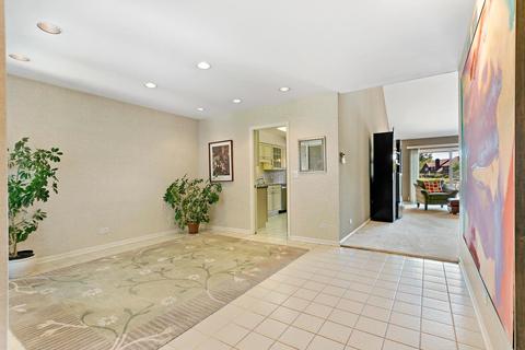 4159 Picardy Dr, Northbrook, IL 60062 photo 13