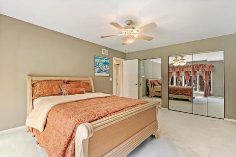 4159 Picardy Dr, Northbrook, IL 60062 photo 16