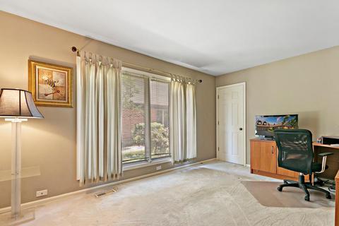 4159 Picardy Dr, Northbrook, IL 60062 photo 19