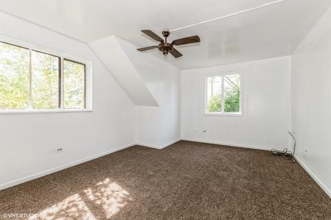 6913 Olympic Dr, Bridgeview, IL 60455 photo 17
