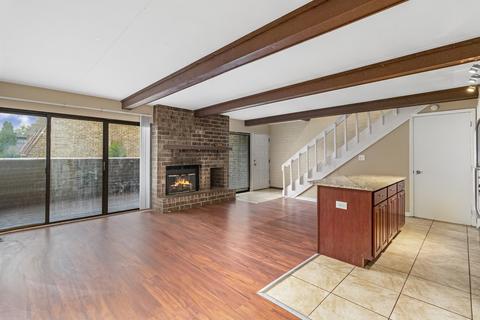 1110 Kenneth Cir, Elgin, IL 60120 photo 6