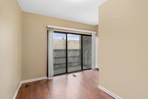 1110 Kenneth Cir, Elgin, IL 60120 photo 17