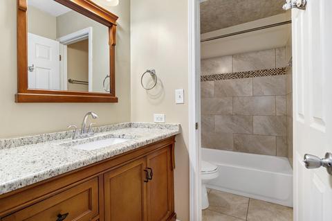 1110 Kenneth Cir, Elgin, IL 60120 photo 20