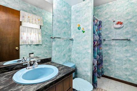 207 Arrowhead Dr, Minooka, IL 60447 photo 13