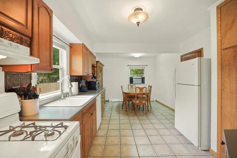 502 E Main St, Tolono, IL 61880 photo 14