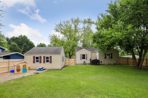 502 E Main St, Tolono, IL 61880 photo 4
