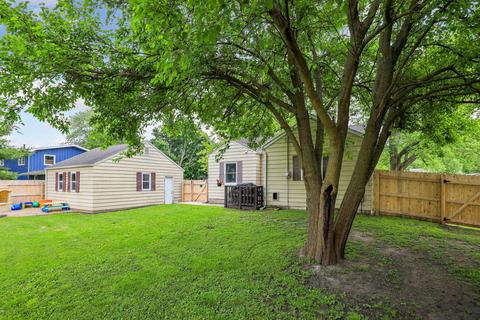 502 E Main St, Tolono, IL 61880 photo 5