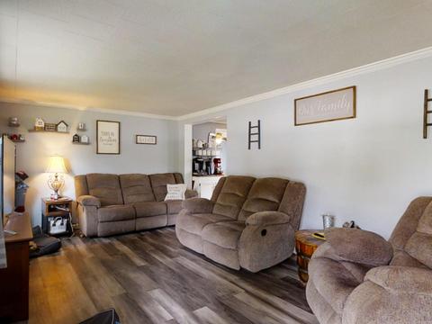 508 W Frederick St, Thomasboro, IL 61878 photo 14