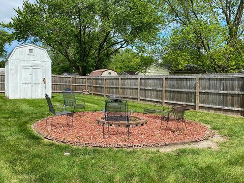 508 W Frederick St, Thomasboro, IL 61878 photo 6