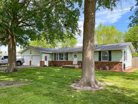 508 W Frederick St, Thomasboro, IL 61878 photo 1