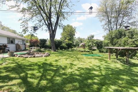 110 Forest Park Ln, Hoffman Estates, IL 60169 photo 23