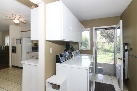 110 Forest Park Ln, Hoffman Estates, IL 60169 photo 12