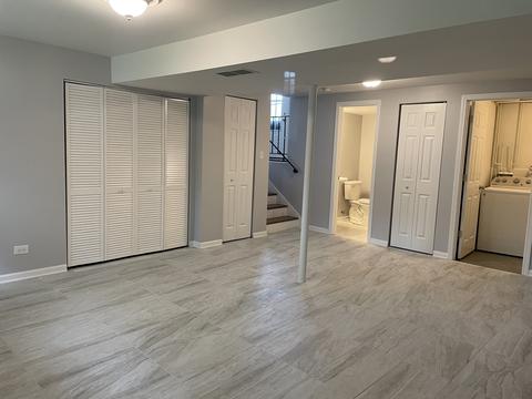 1089 Hunter Dr, Elgin, IL 60120 photo 14