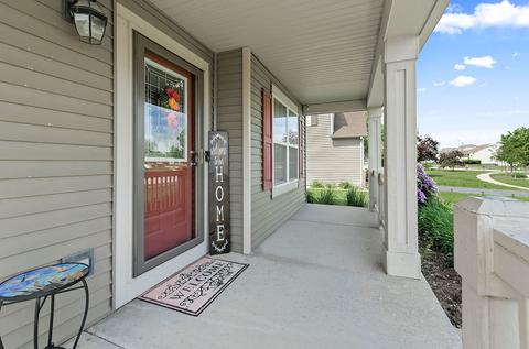 7700 Sugar Maple Dr, Plainfield, IL 60586 photo 2