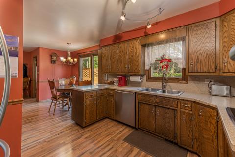 463 Miller St, Beecher, IL 60401 photo 14