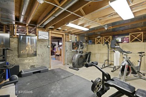814 N Main St, Wheaton, IL 60187 photo 30