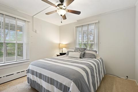 814 N Main St, Wheaton, IL 60187 photo 23