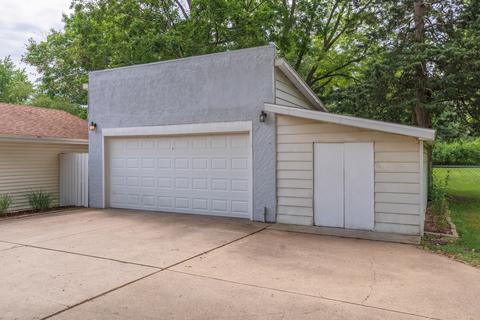 1217 E Washington St, Bloomington, IL 61701 photo 59