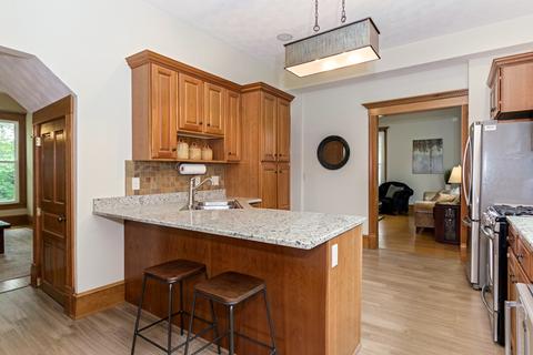 1217 E Washington St, Bloomington, IL 61701 photo 18