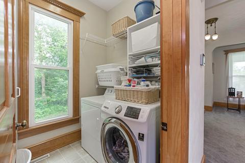 1217 E Washington St, Bloomington, IL 61701 photo 27