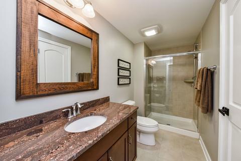 2000 Windham Cir, Wheaton, IL 60187 photo 48