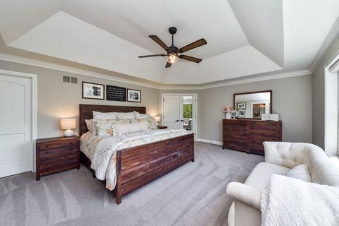 2000 Windham Cir, Wheaton, IL 60187 photo 31