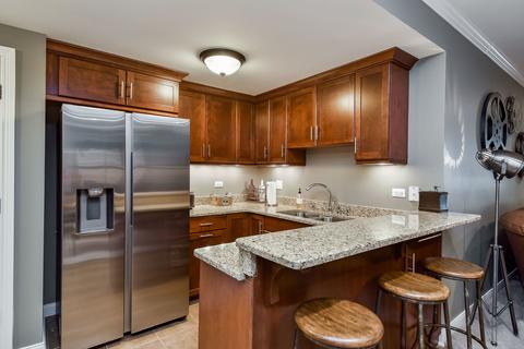 2000 Windham Cir, Wheaton, IL 60187 photo 44