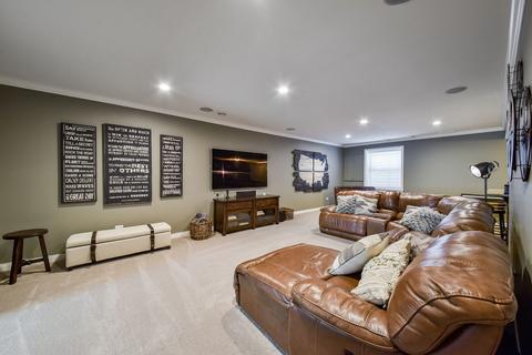 2000 Windham Cir, Wheaton, IL 60187 photo 41