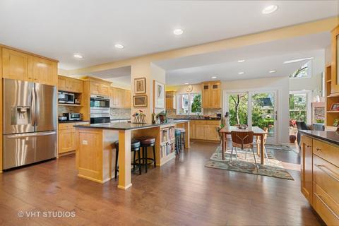 217 E 14th Ave, Naperville, IL 60563 photo 7